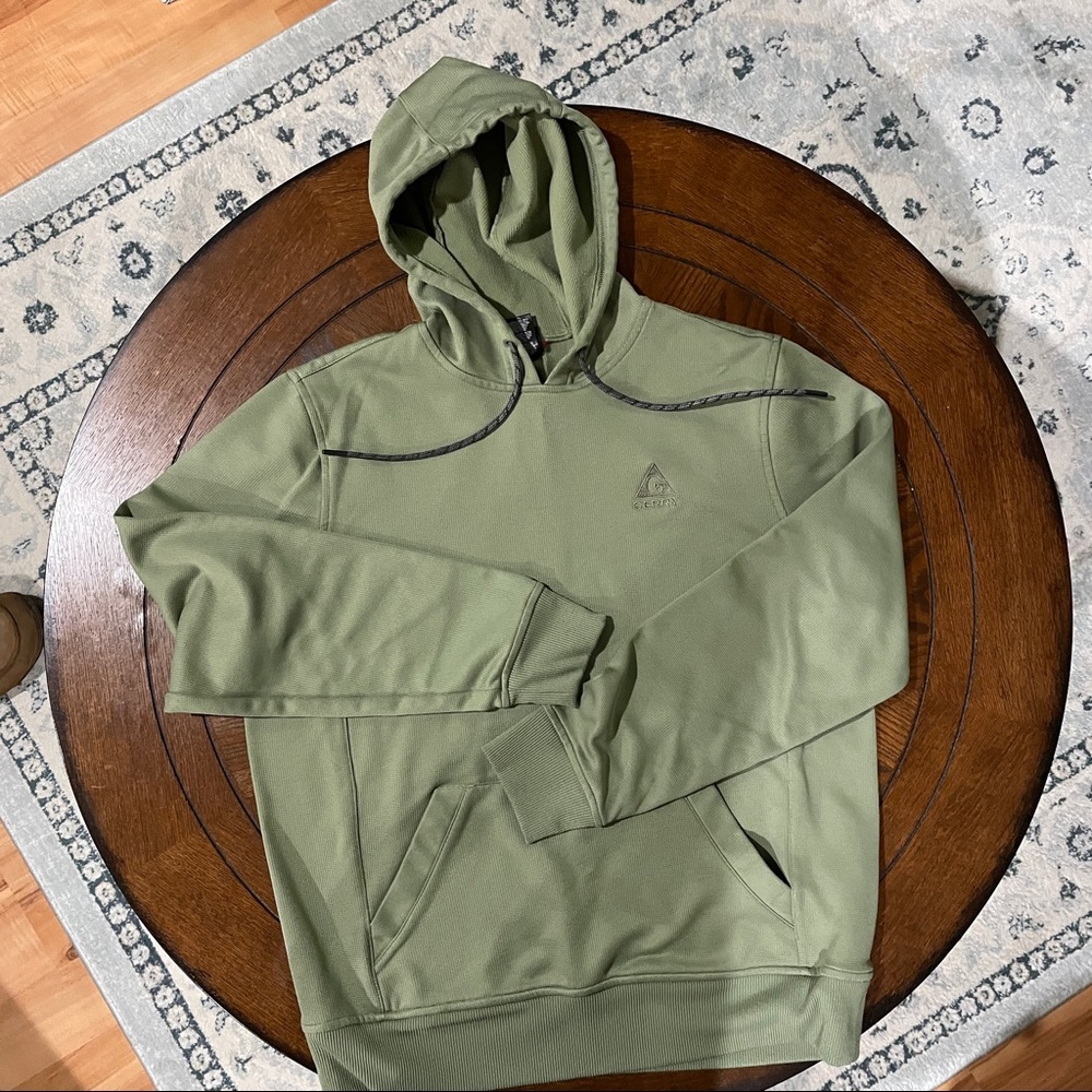 Gerry sweater